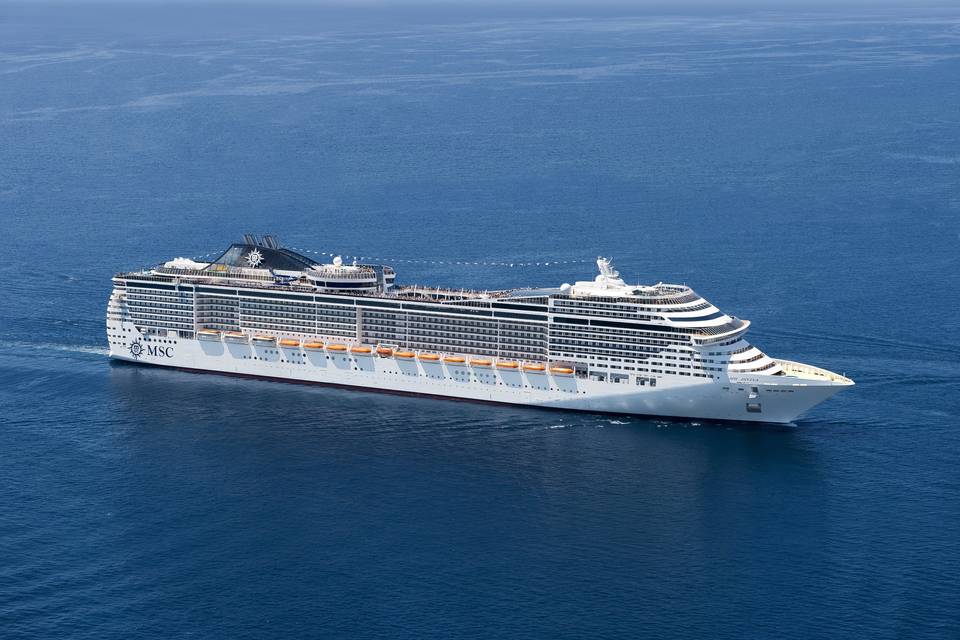 MSC Divina