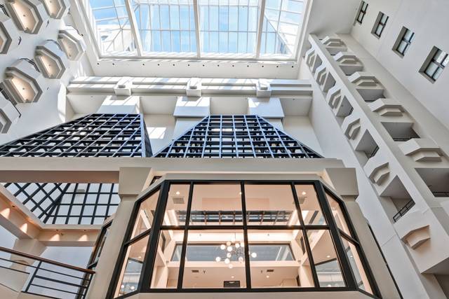 Soaring atrium