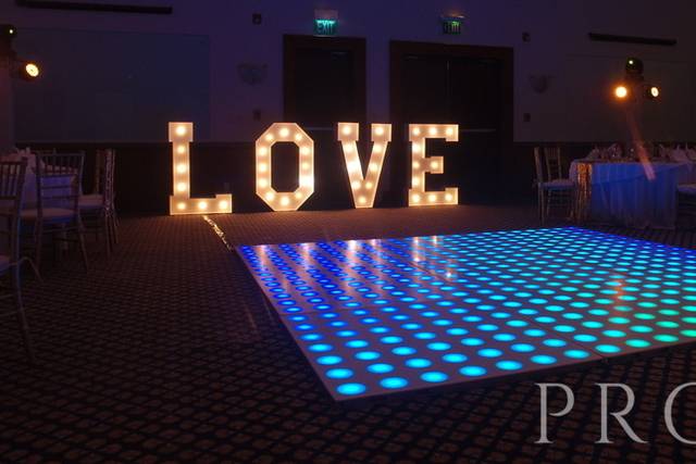 LED Dancefloor + LOVE Sign
