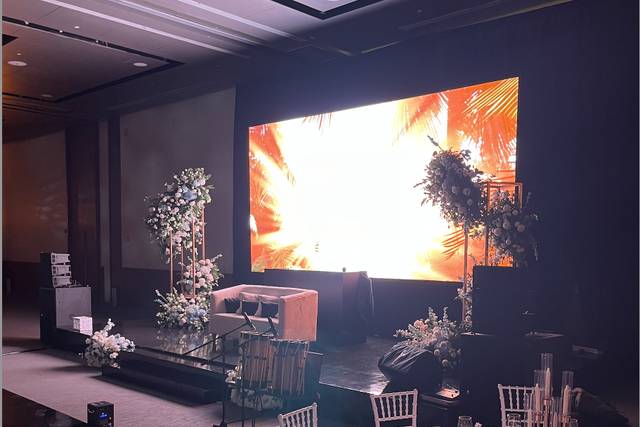 20x9' LED Screen