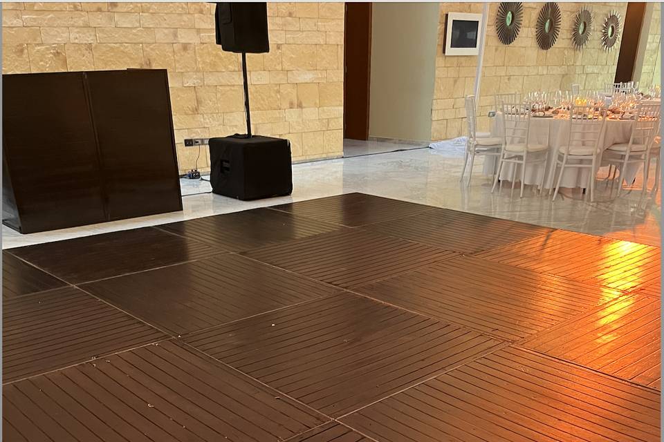 DJ SETUP
