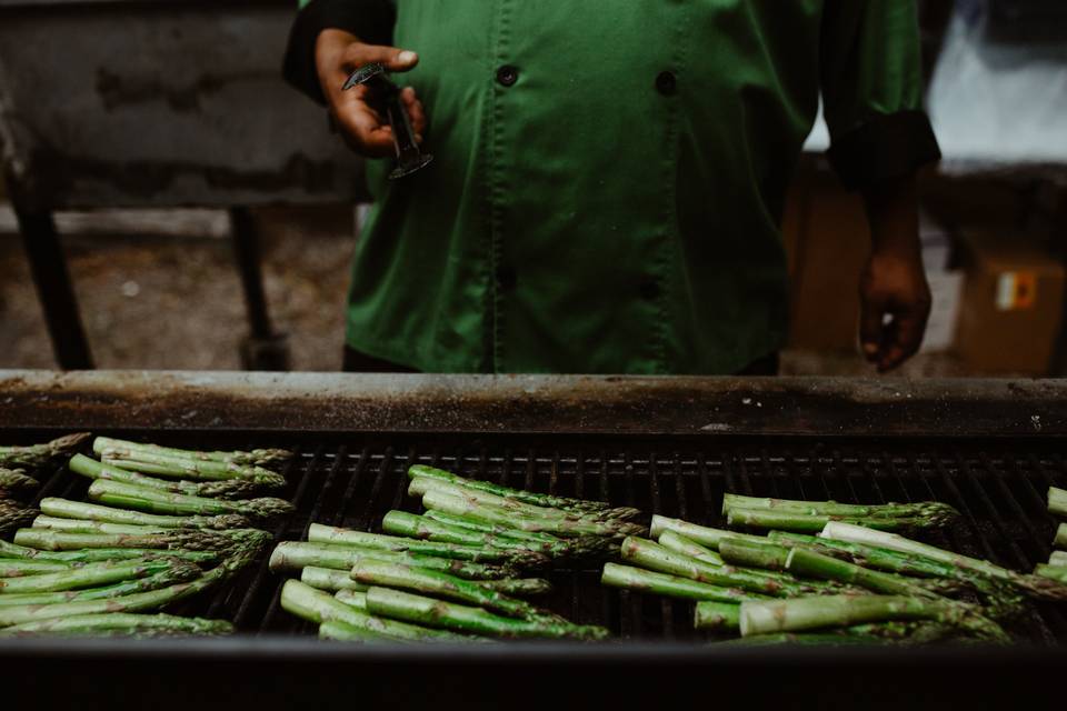 Grilled asparagus sides