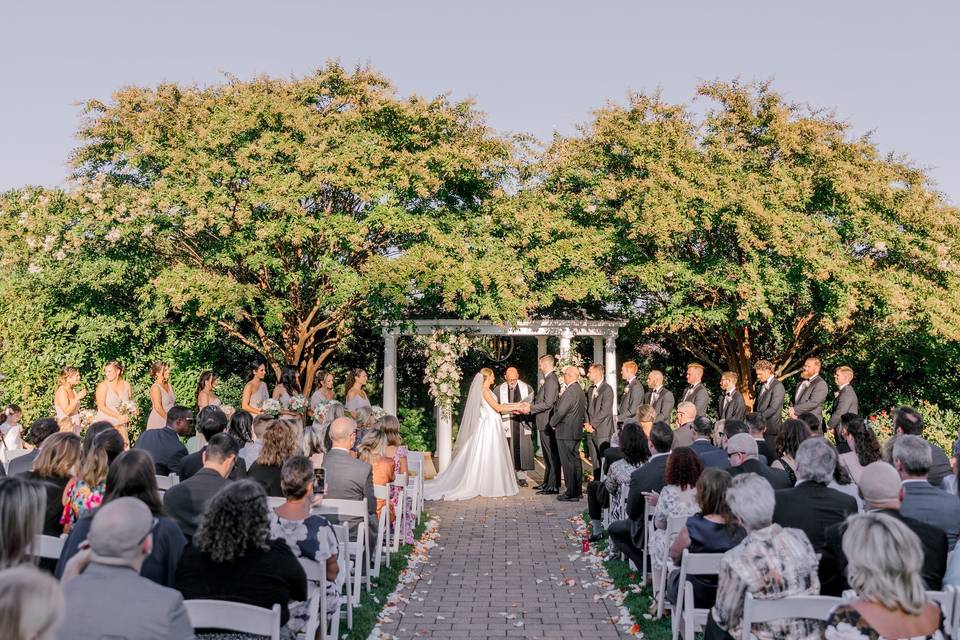 A gorgeous wedding day.