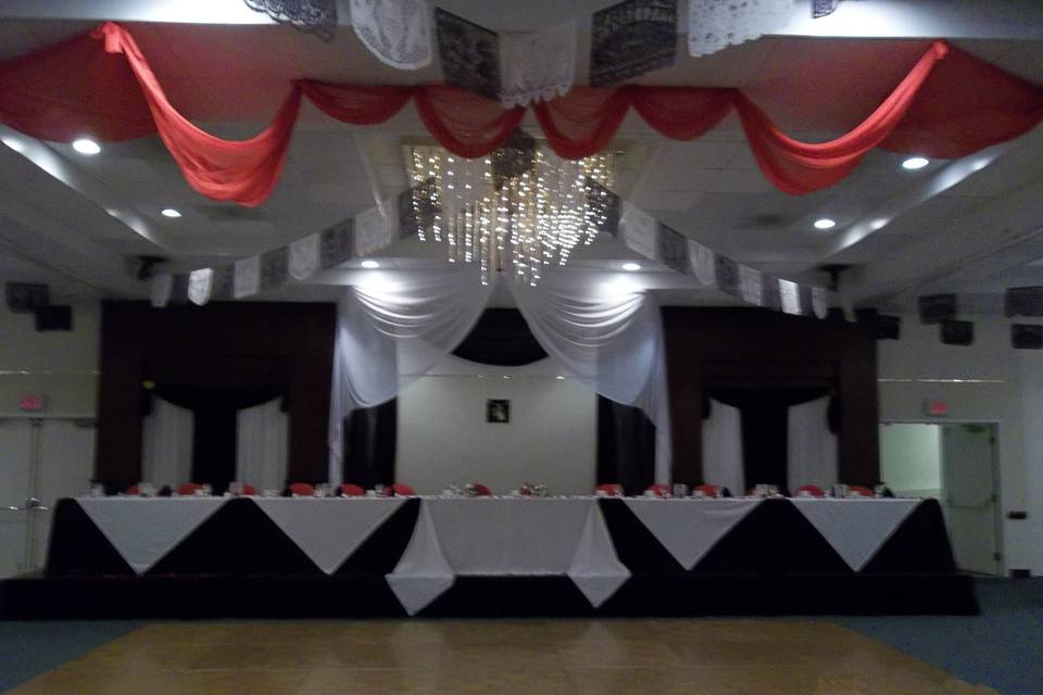 Head Table