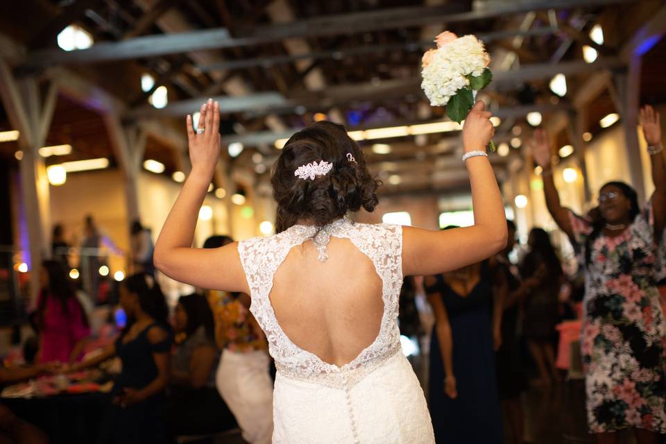Before the bouquet toss, Photo by NDC Photography