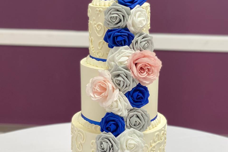 Textured wedding cake