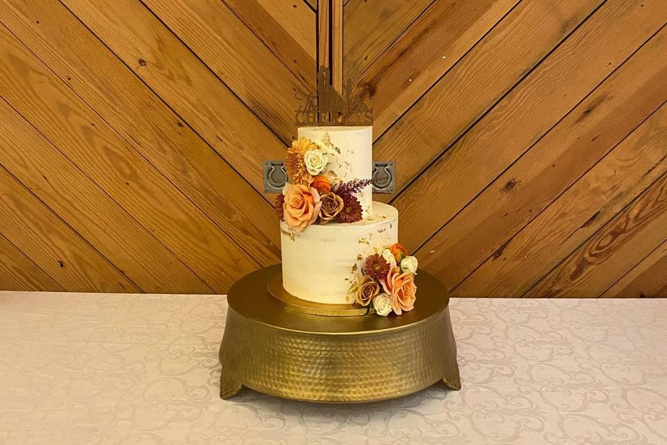 Semi-naked and gold leaf cake