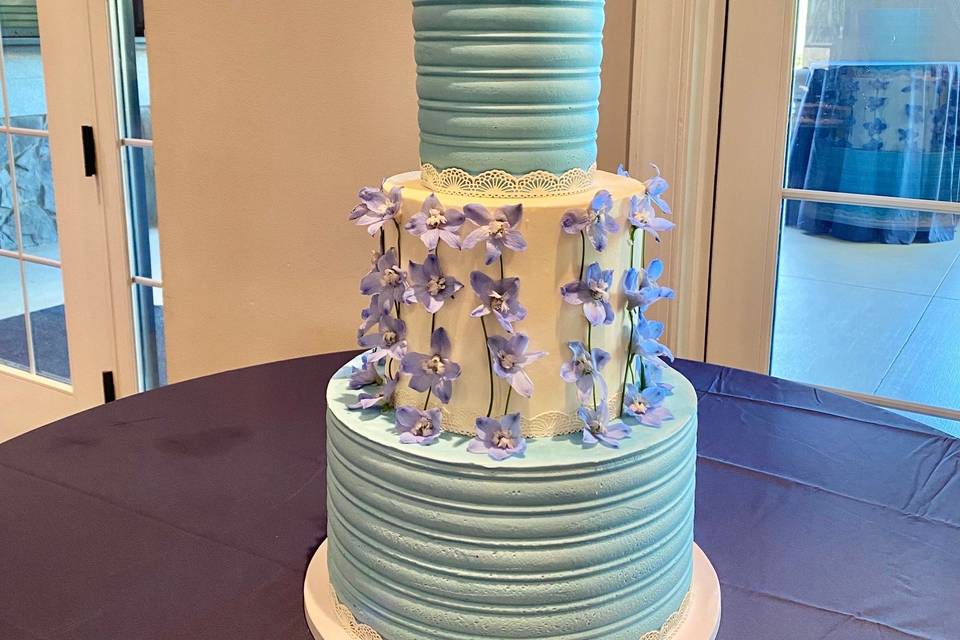 Shades of blue wedding cake