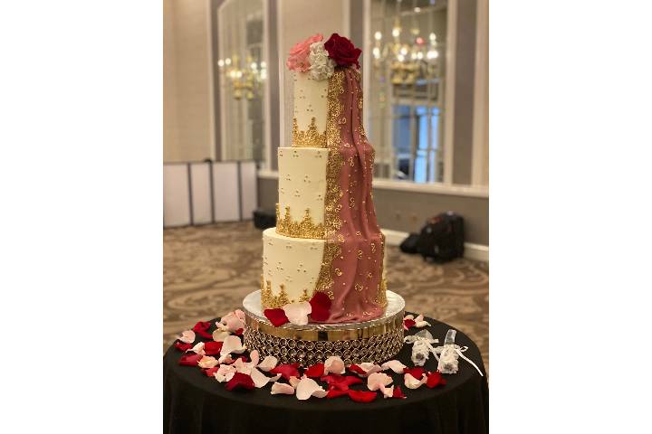 Saree-inspired wedding cake