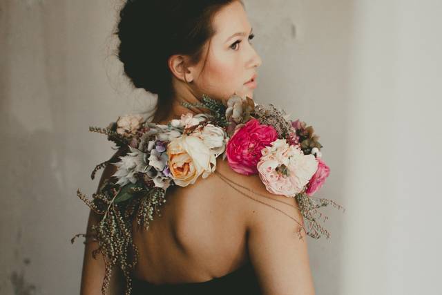 Floral accessories