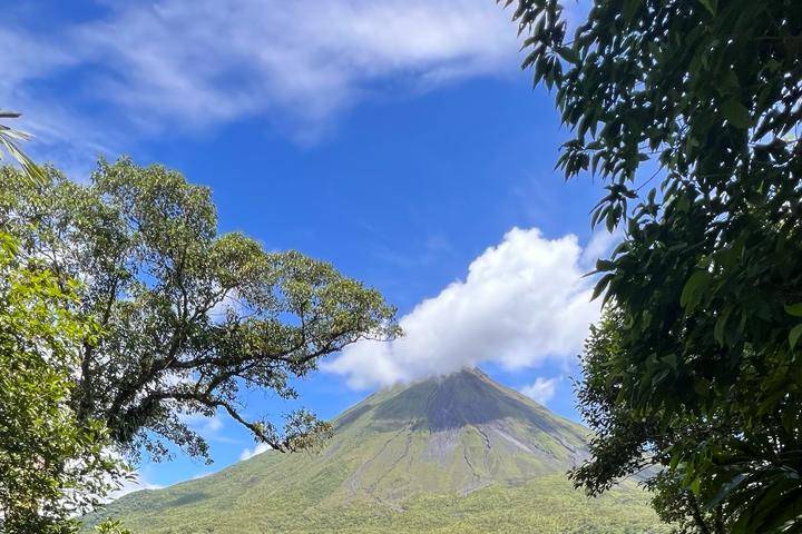 Arenal Volcano Elopement