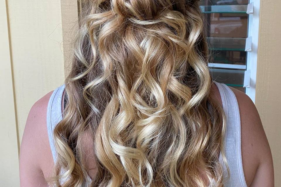 Oahu Mobile Bridal hair salon