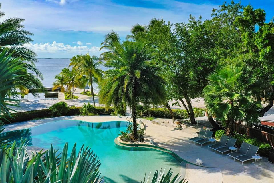 Infinity pool overlooking bay