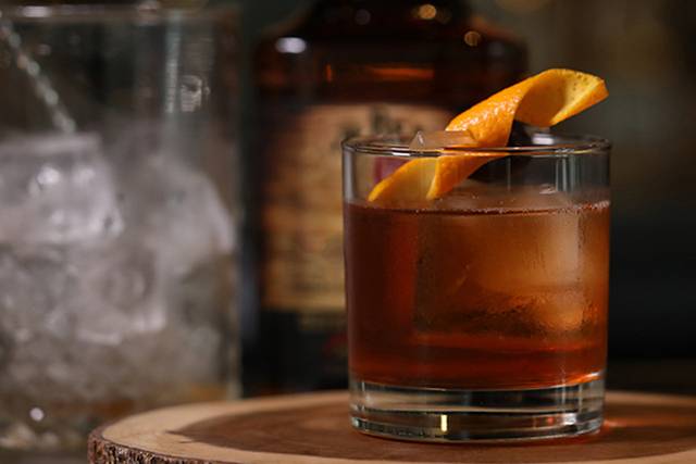 Craft Cocktail Bartenders