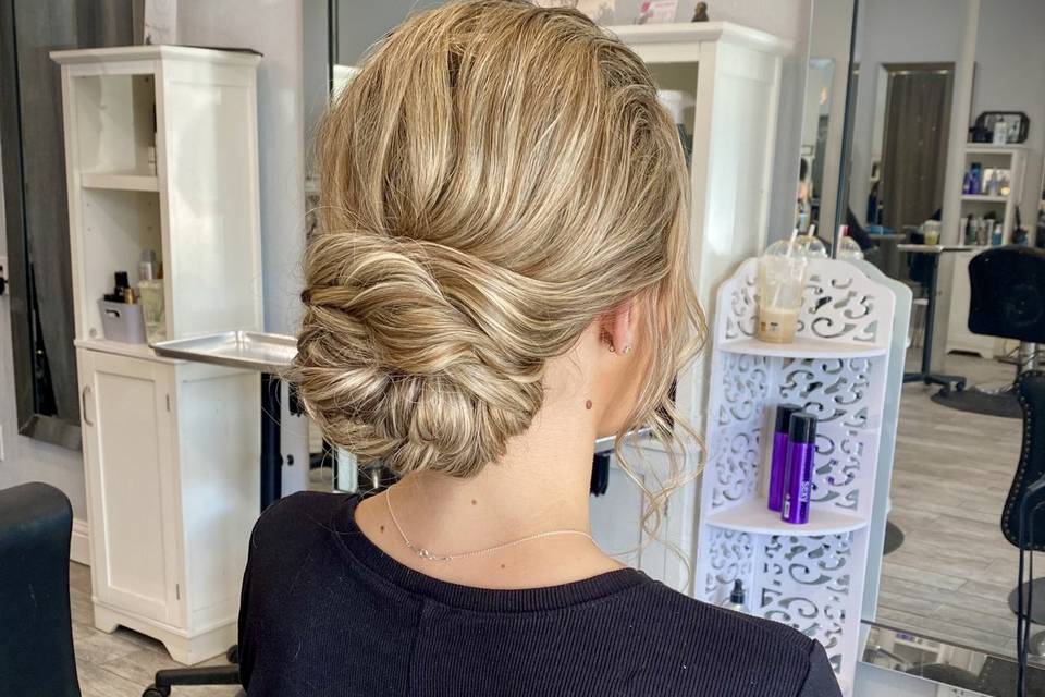 Low updo