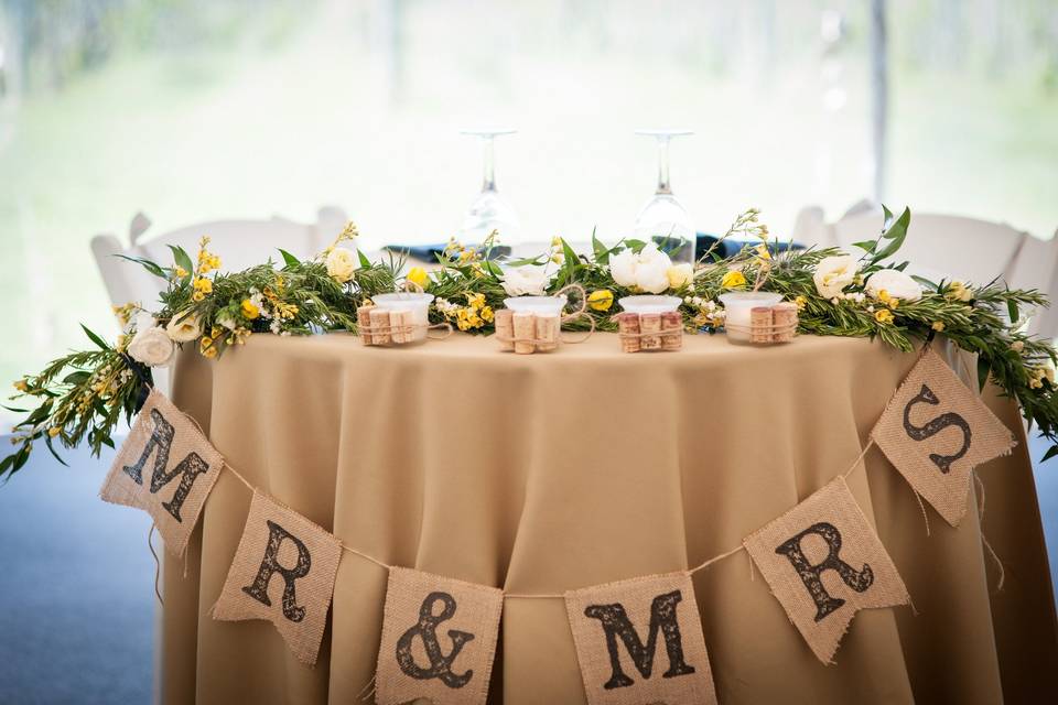 Sweetheart table