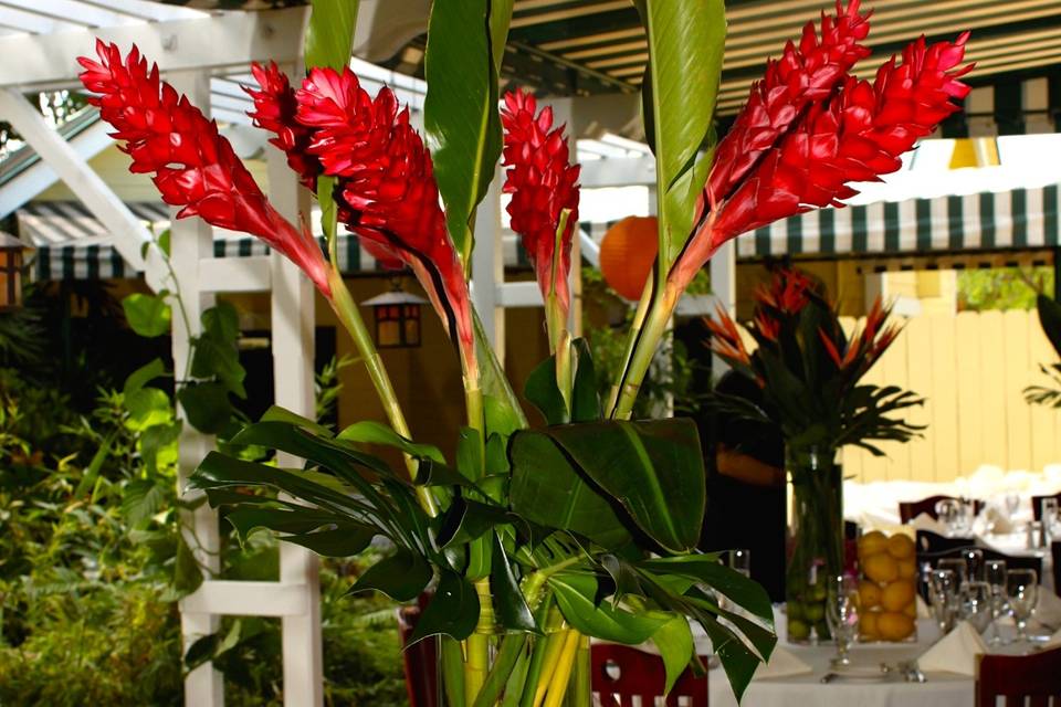Love's Flower Shop