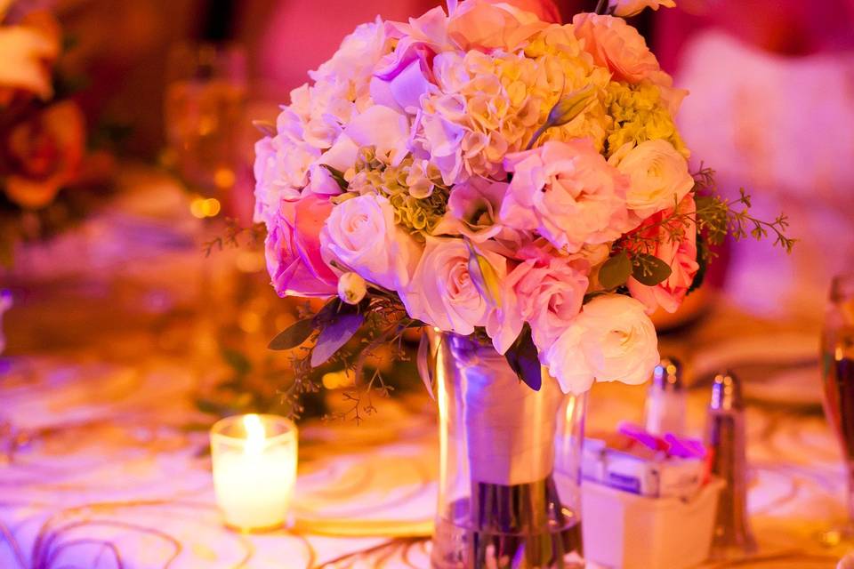 Love's Flower Shop