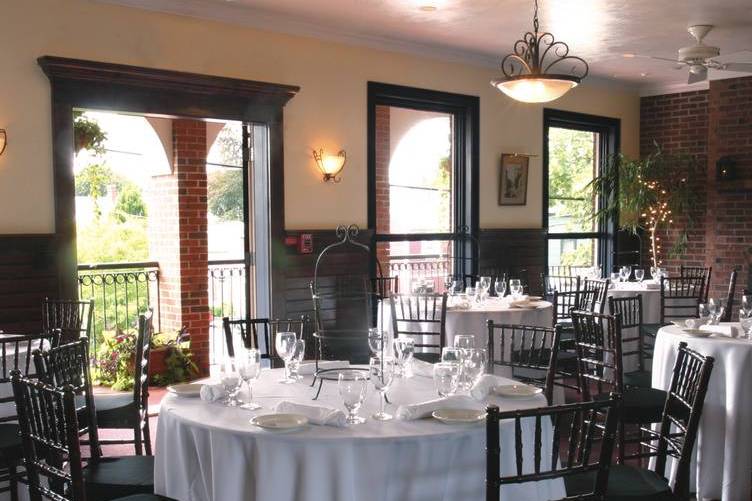 Tuscan Room