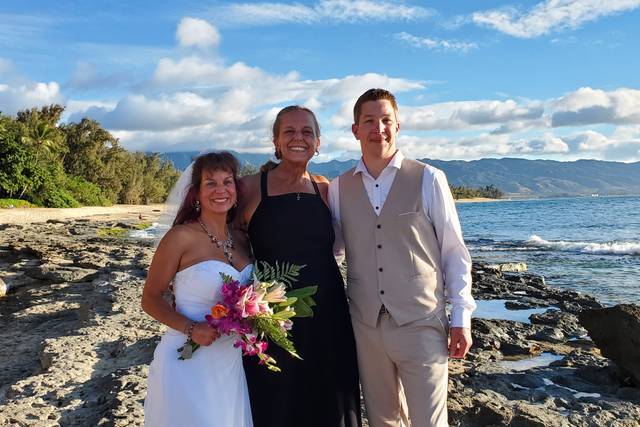 Kim Crinella Wedding Officiant