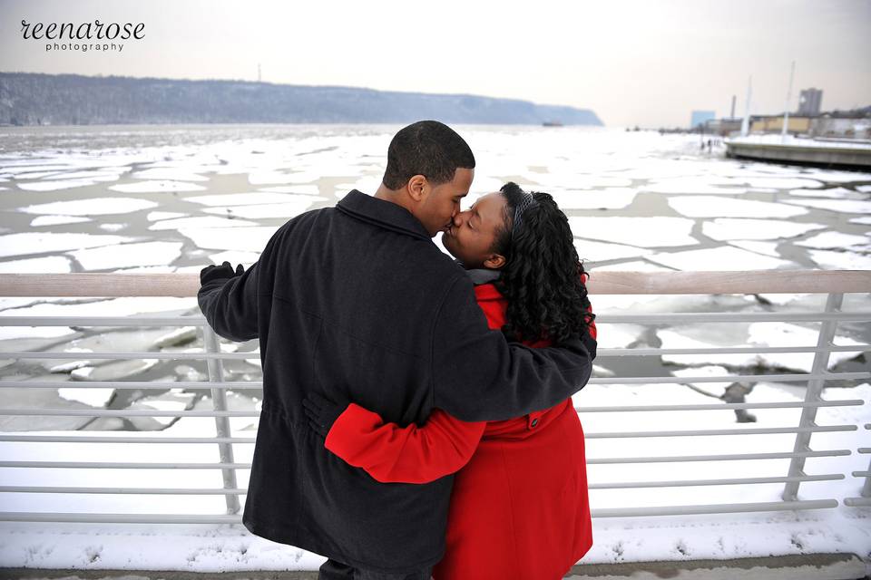 Yonkers Downtown Waterfront engagement session © Reena Rose Photography