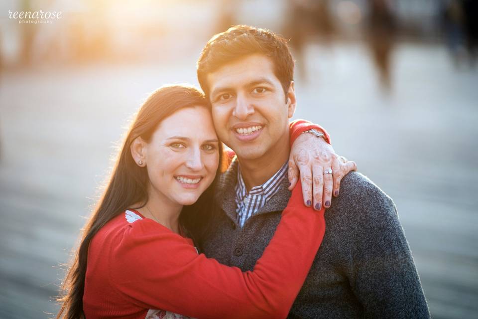 Brooklyn Bridge Park, New York City, engagement session © Reena Rose Photography