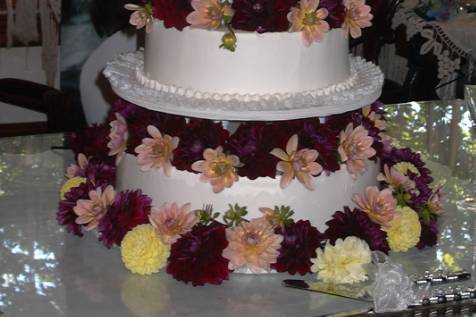 Four-tiered cake