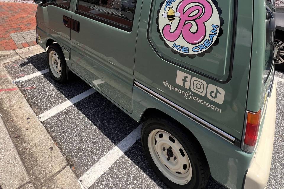 Queen B Ice Cream Truck