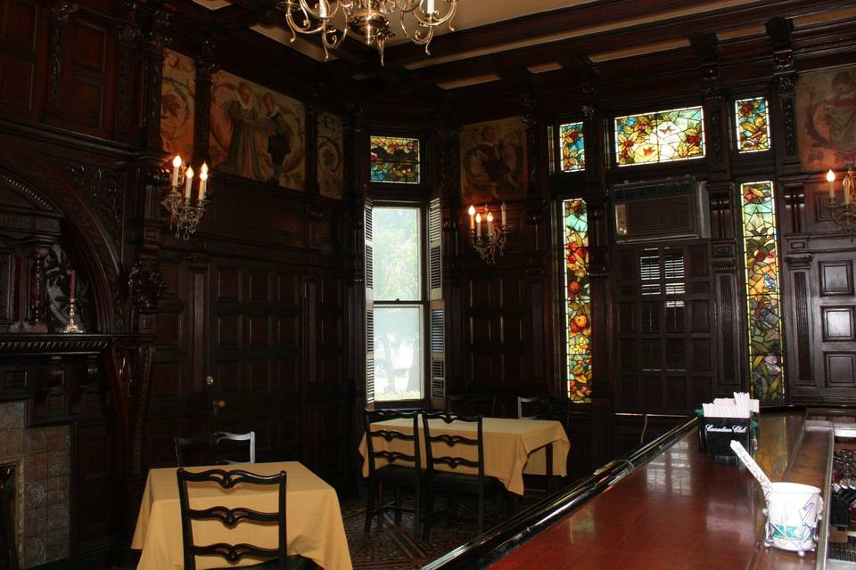 Barnes Hiscock Mansion