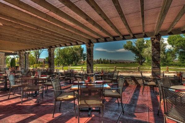 David's Grill Patio