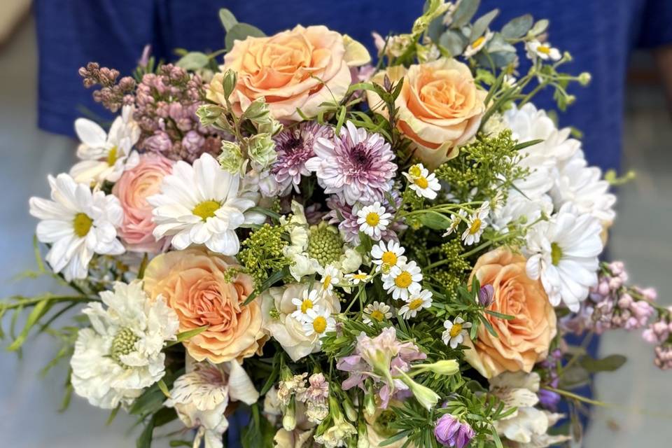 Bridal bouquet soft colors
