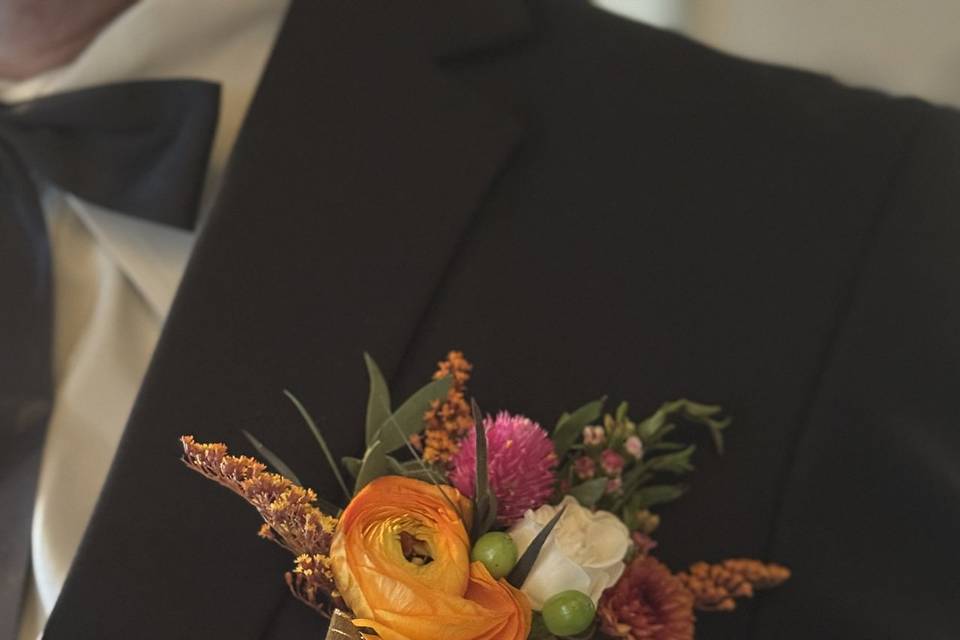 Pocket square wildflowers