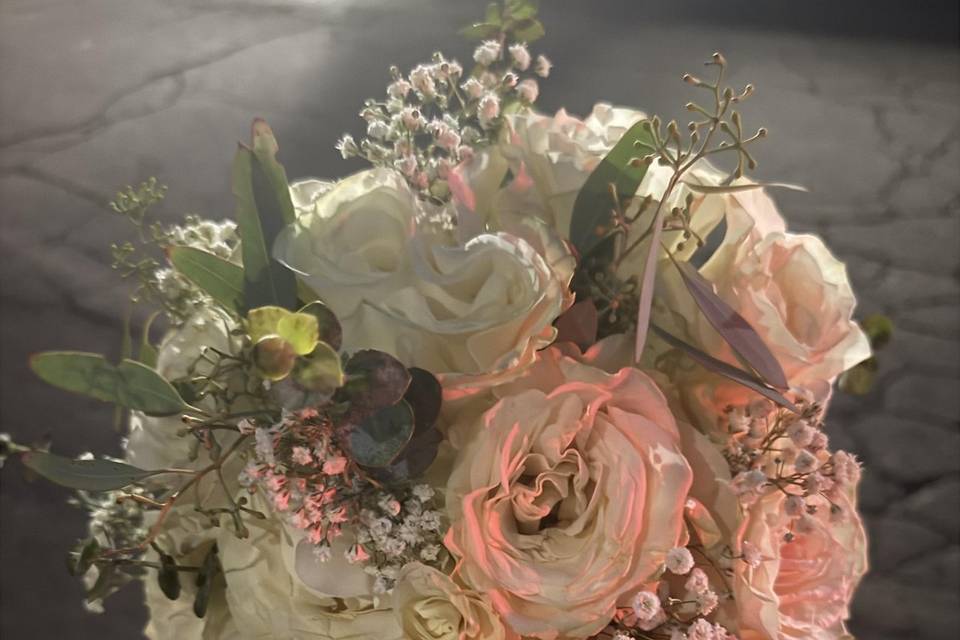 White bridal bouquet