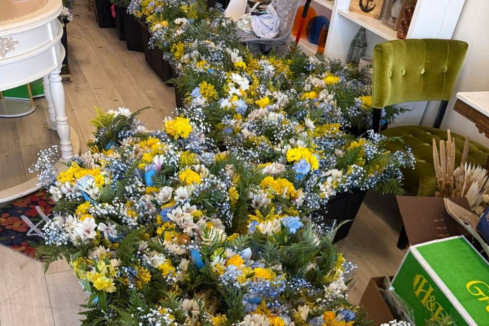 Auburn Blooms Garden & Gifts