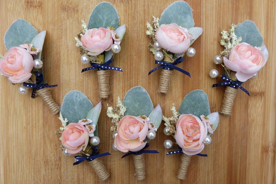 Boutonniere Samples