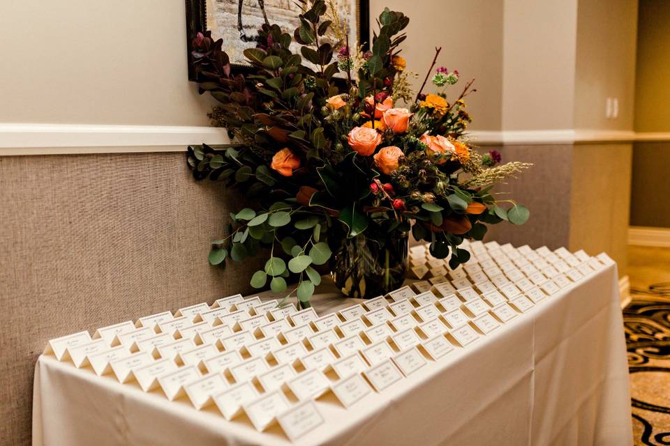 Name Card Table