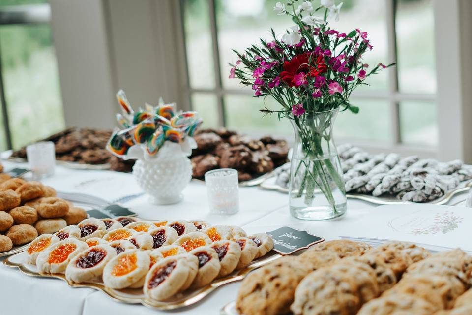 Cookie buffet