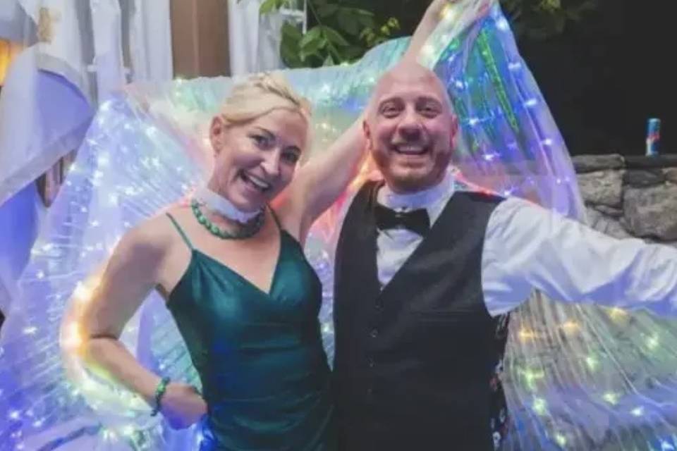 Rainbow Glow Wings