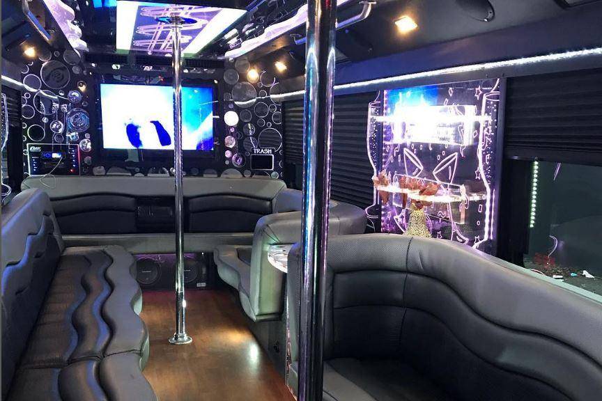 Party Bus for 26 Passengers