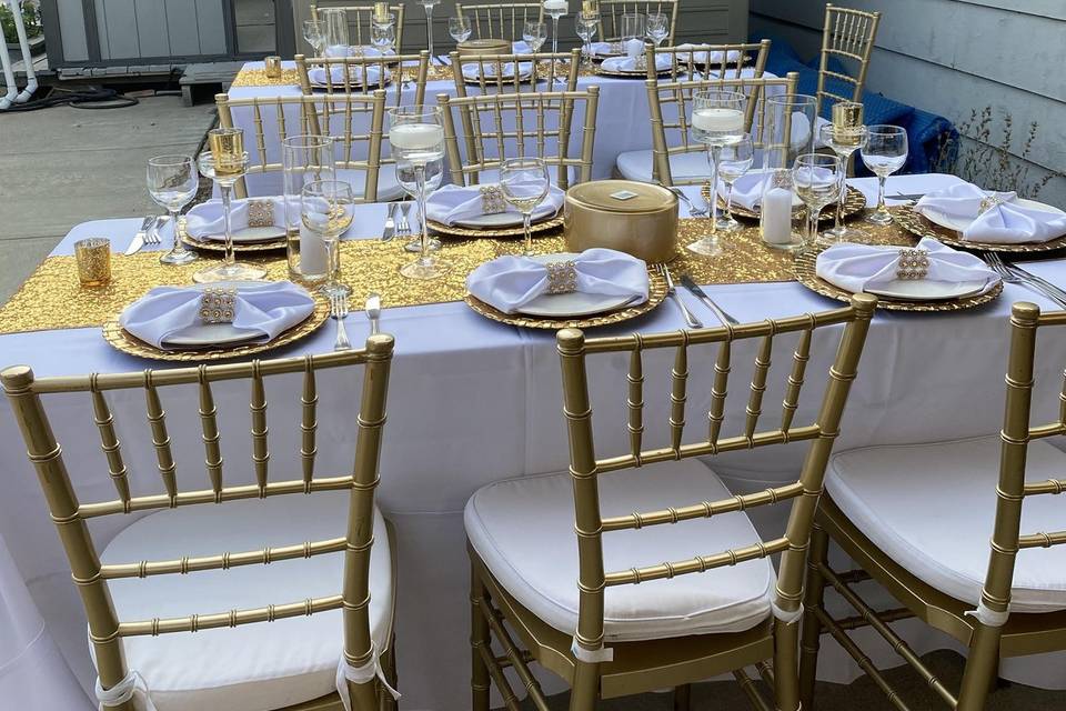 Chairs, tables and linens