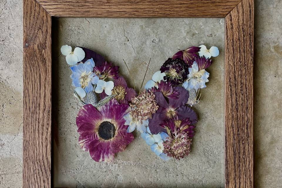 Butterfly shape-Wood 10x10