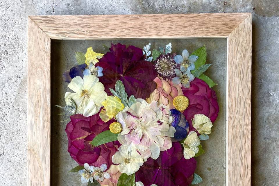 Cascading bouquet-Wood 12x15