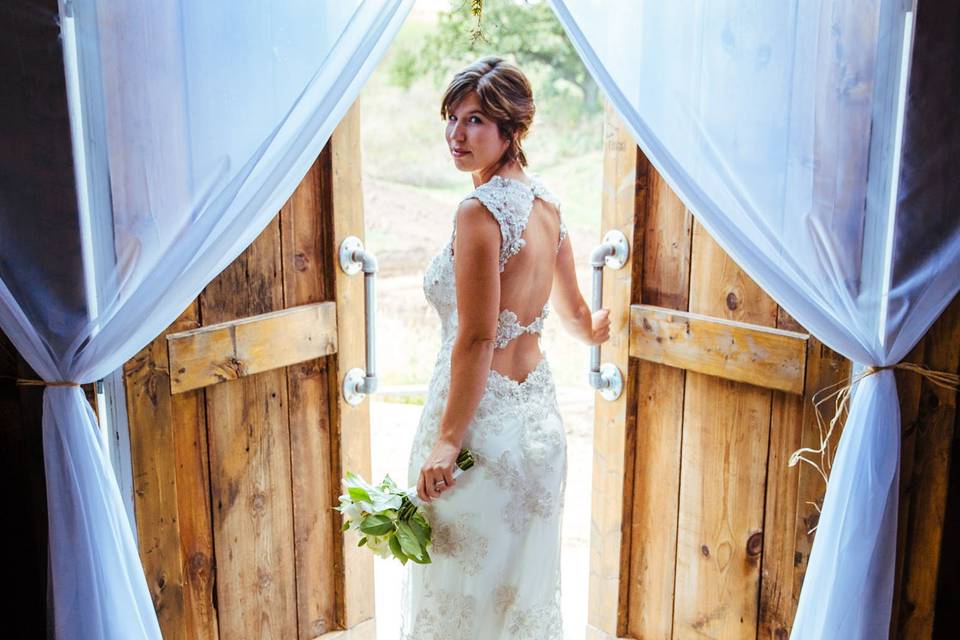 Bridal portrait in venue