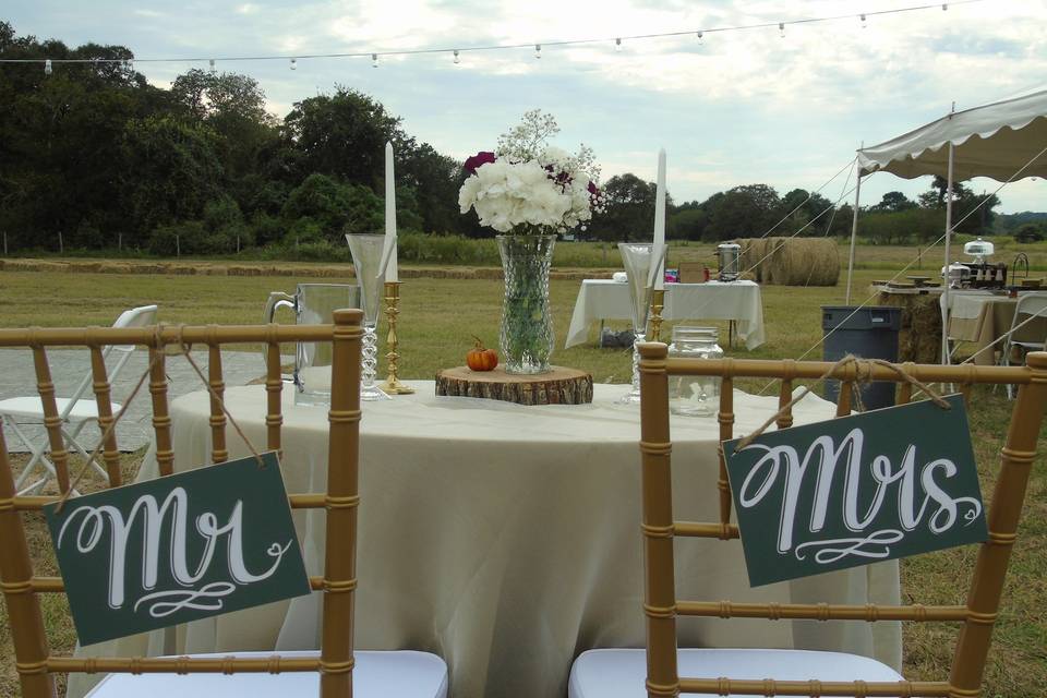 Sweetheart table