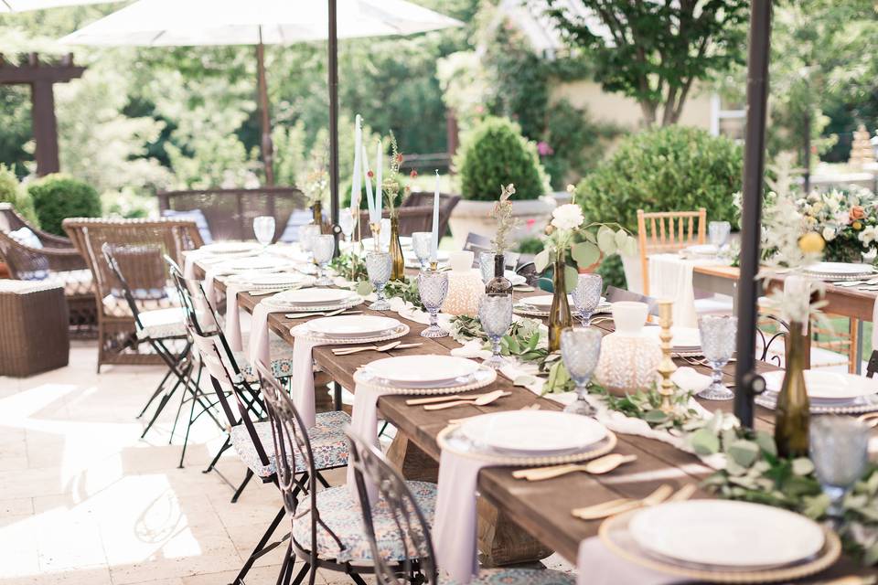 Elopement dinner on patio.