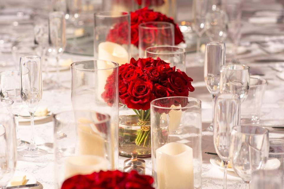 Red Roses Centerpieces