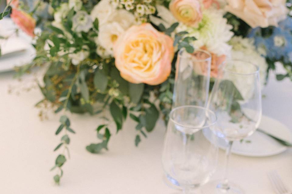 Elegant place cards