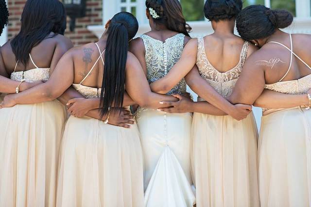 The bride with her bridesmaids