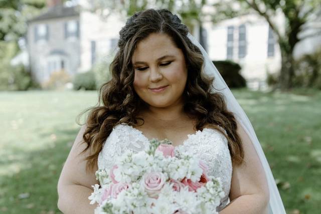 Kacey Glamour Makeup Artistry