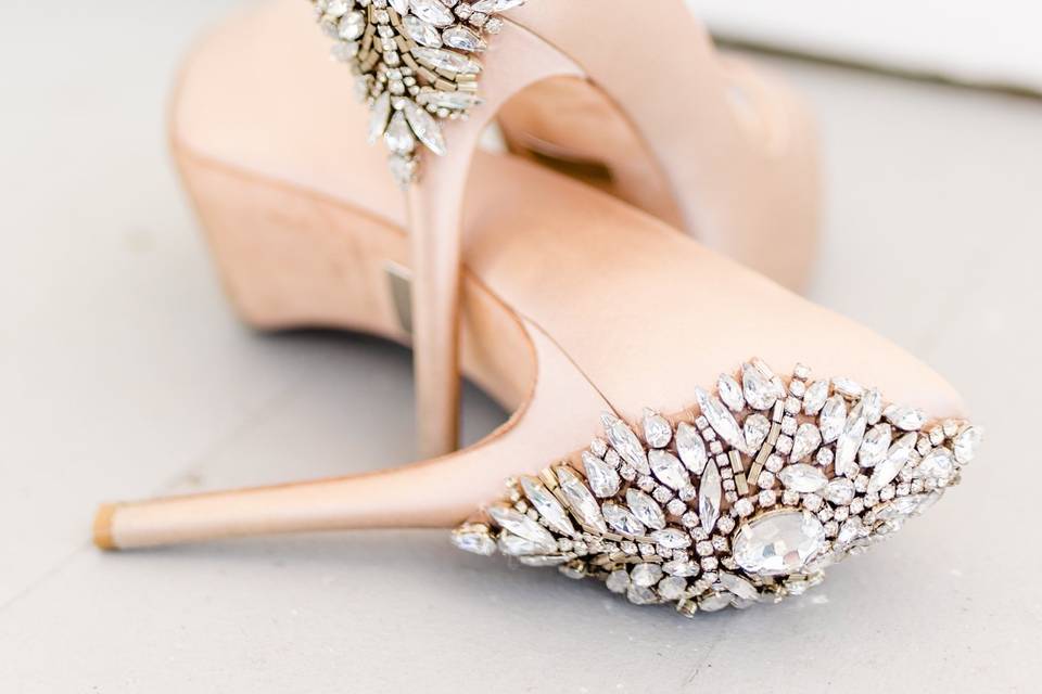 Bridal accessories